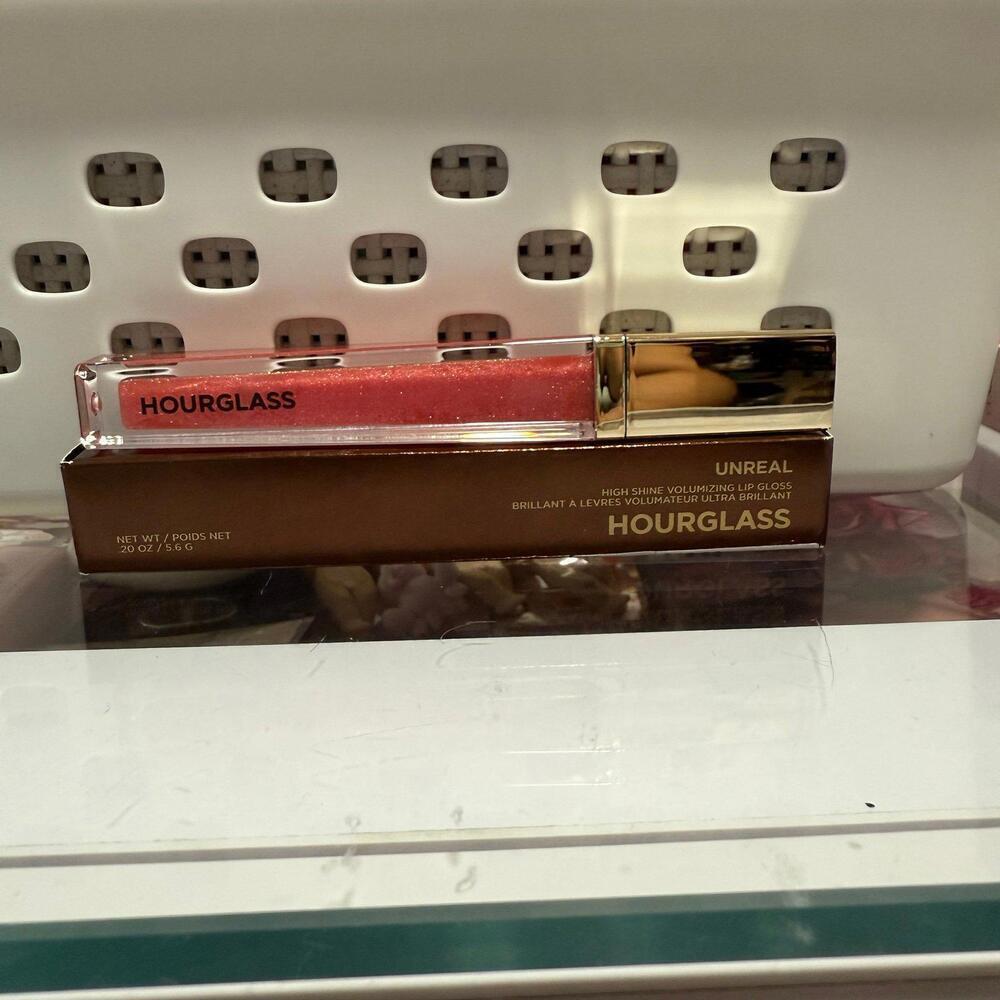 Hourglass High Shine Volumizing Lip Gloss